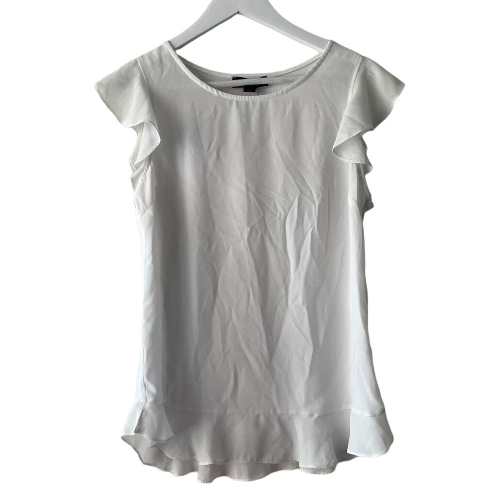 Simply Styled Ruffle Short Sleeve and Hem Blouse in White - Size M